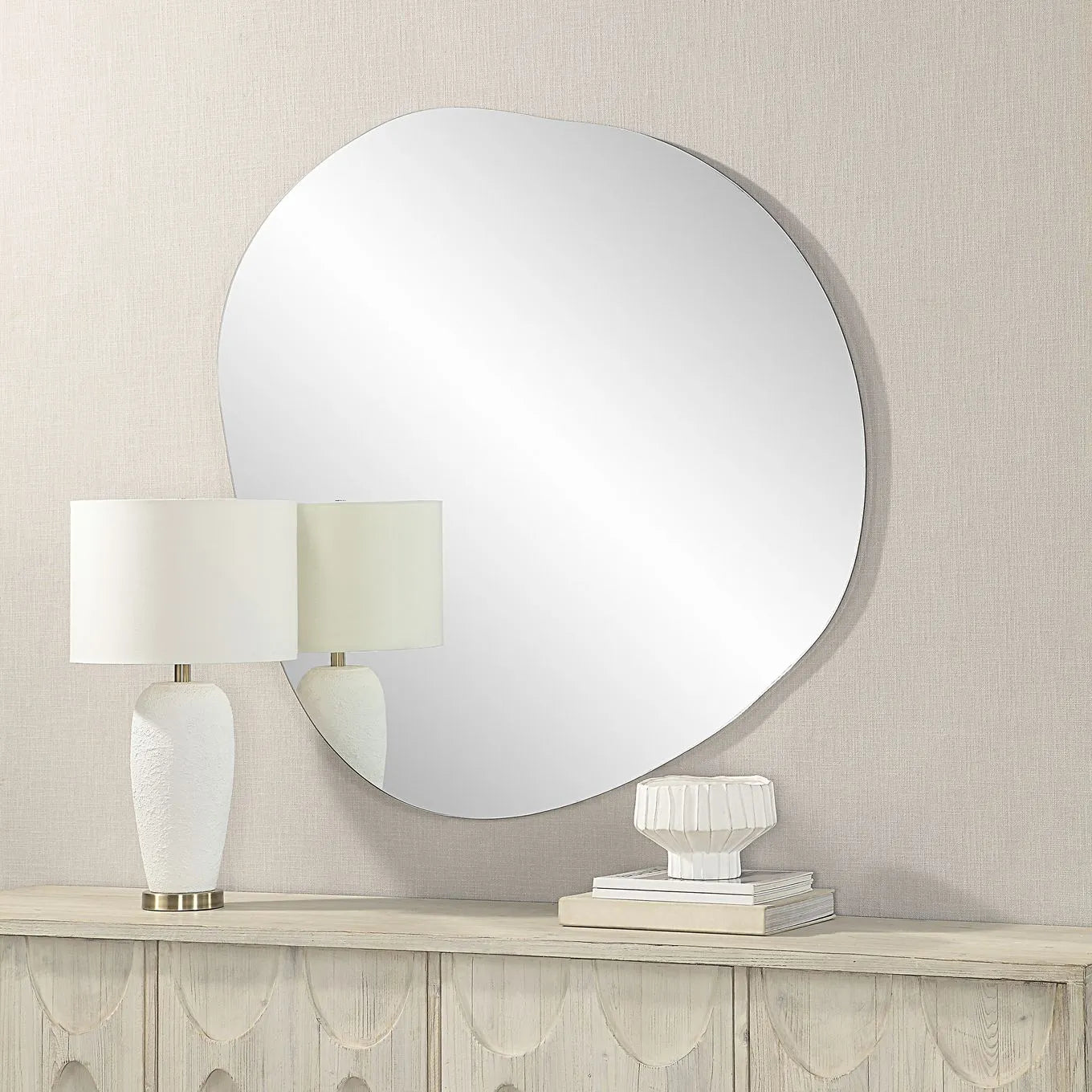 Lunaria Mirror