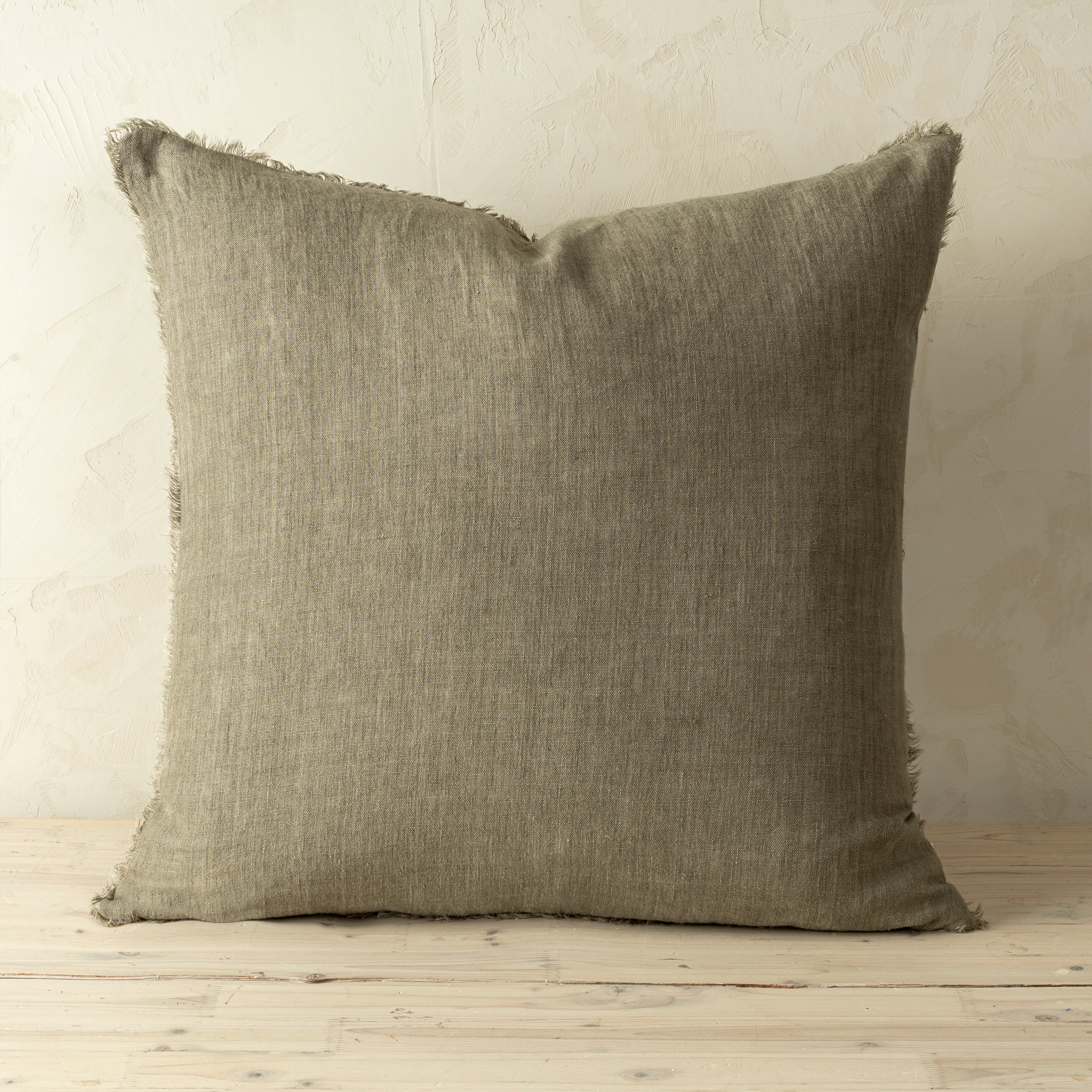 Lina Linen Pillow