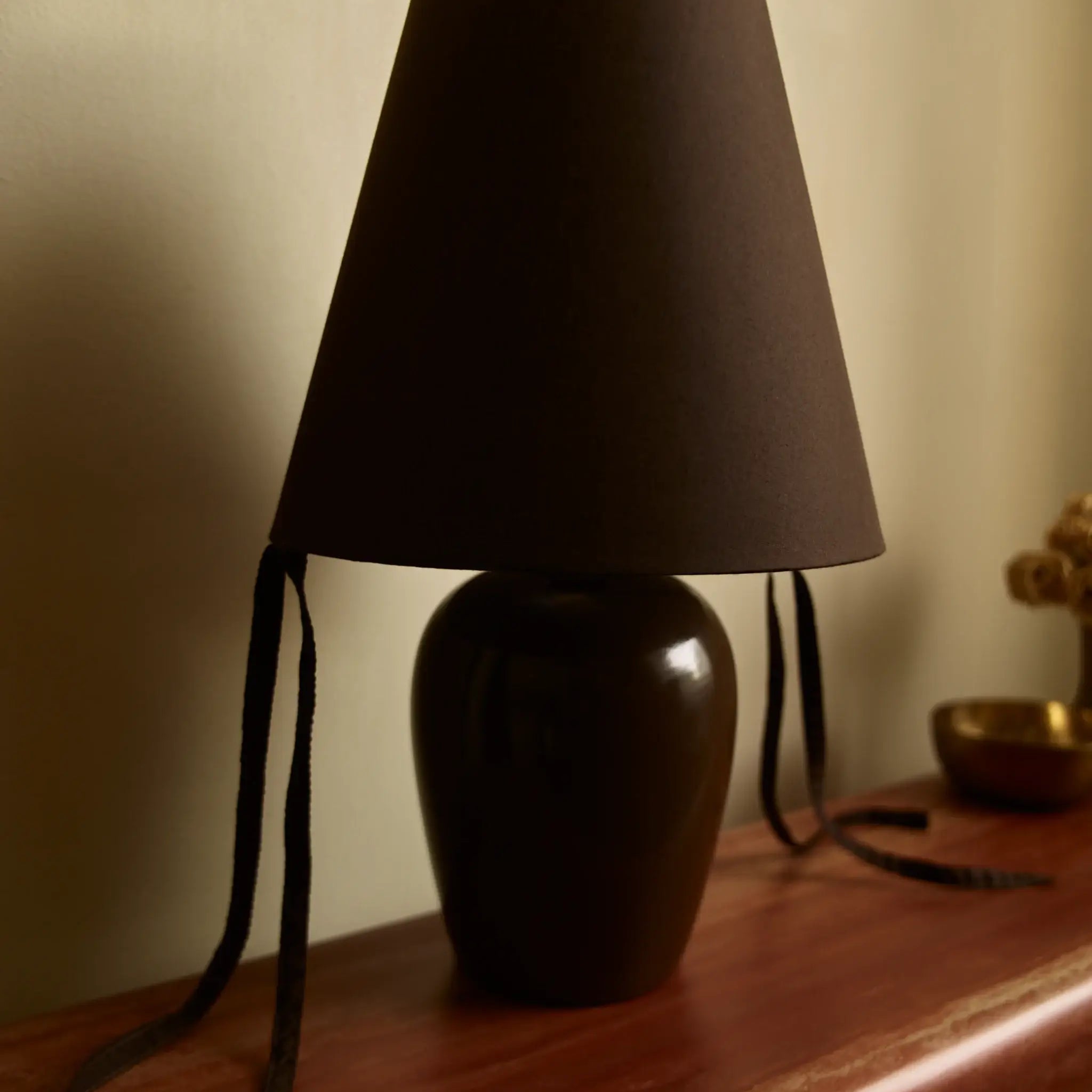 Appenzell Bows Table Lamp