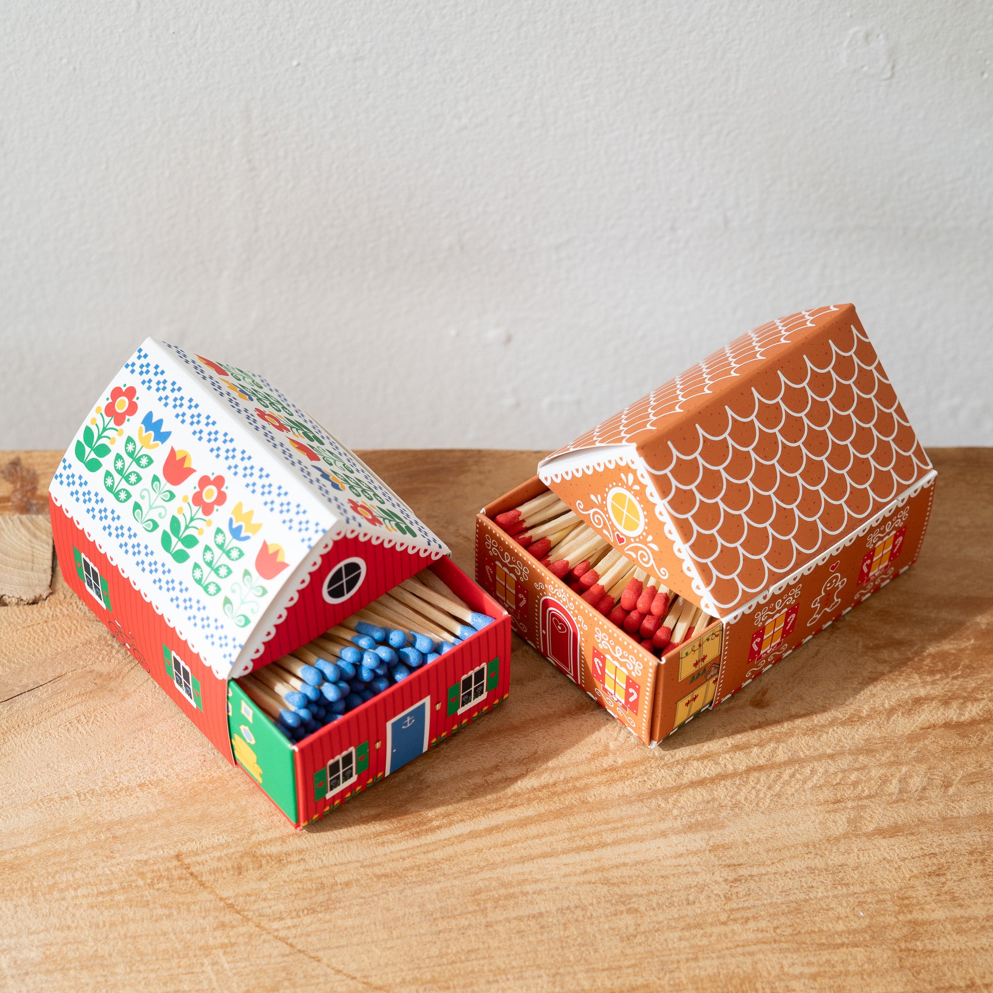 Red Cottage Matchbox