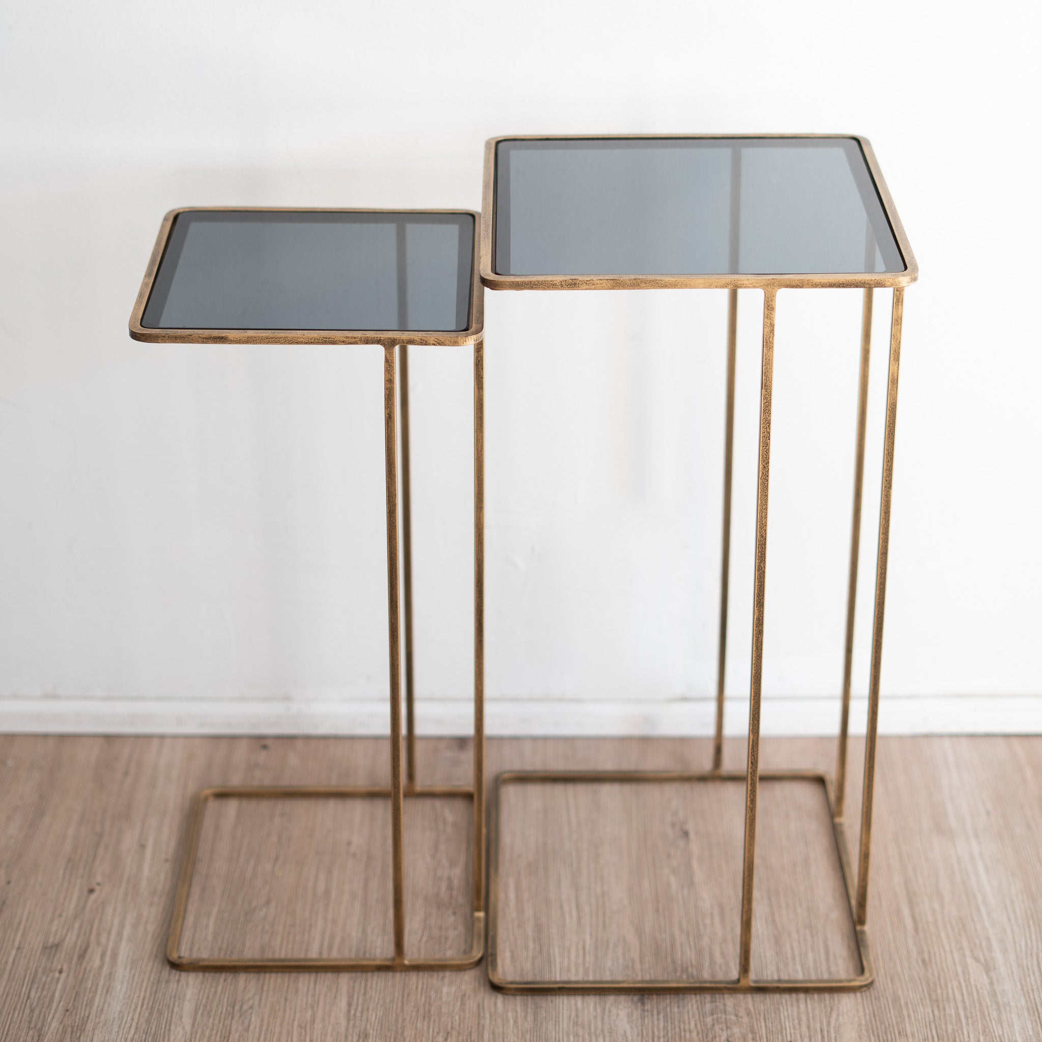 Lincoln Nesting Tables