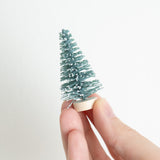 Brosses bouteille en forme d’arbre avec base en bois – Lot de 24