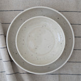Uno Speckle Dinnerware
