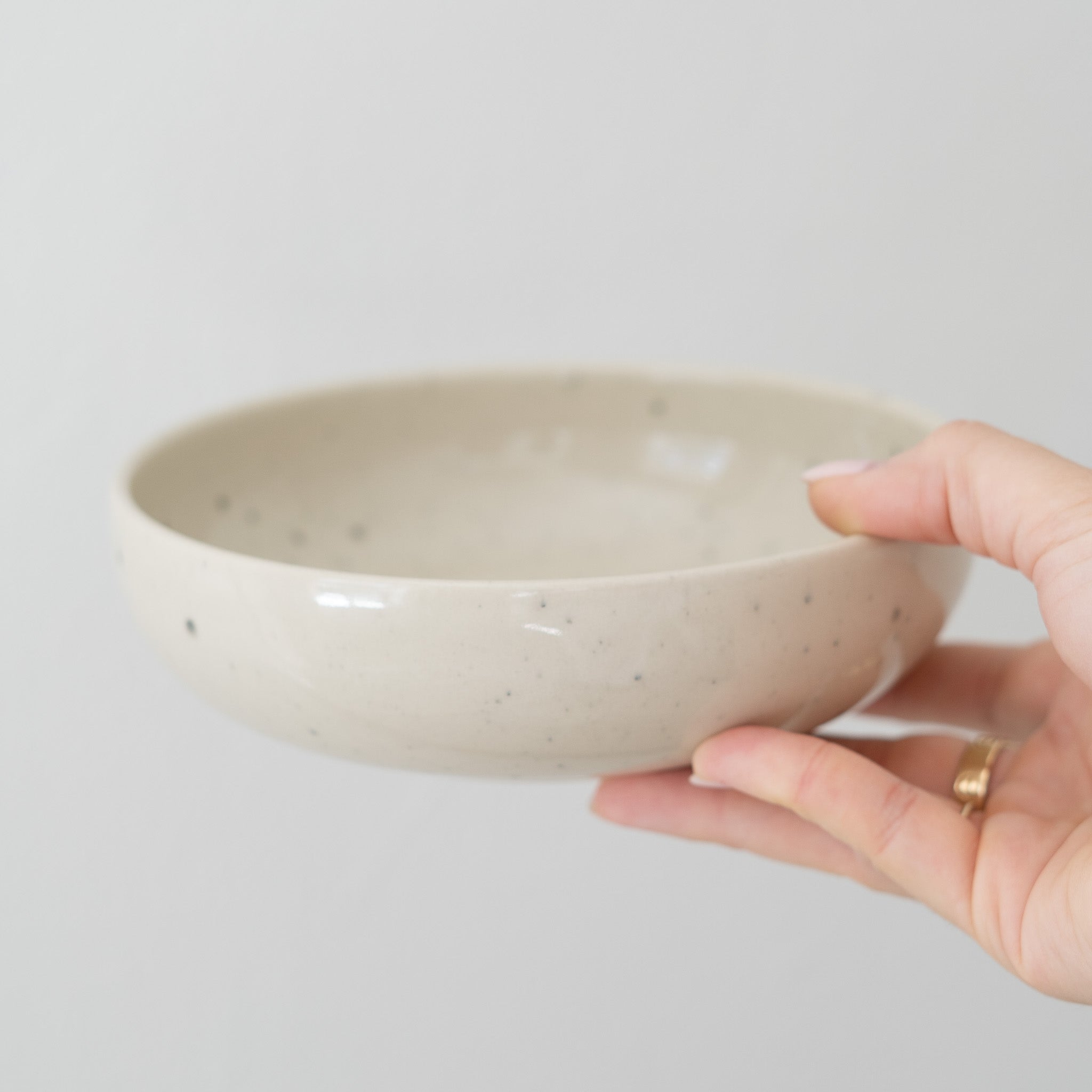 Uno Speckle Dinnerware