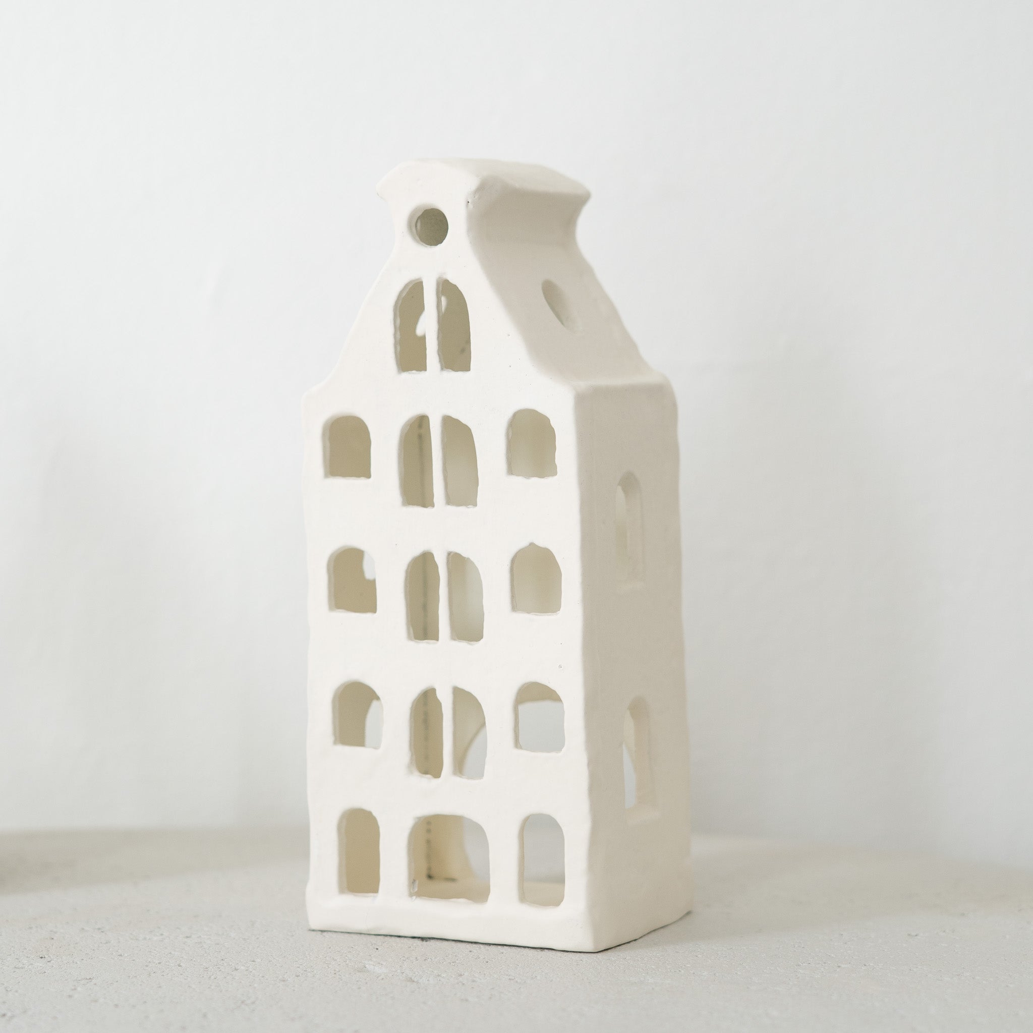 Vail Tealight House