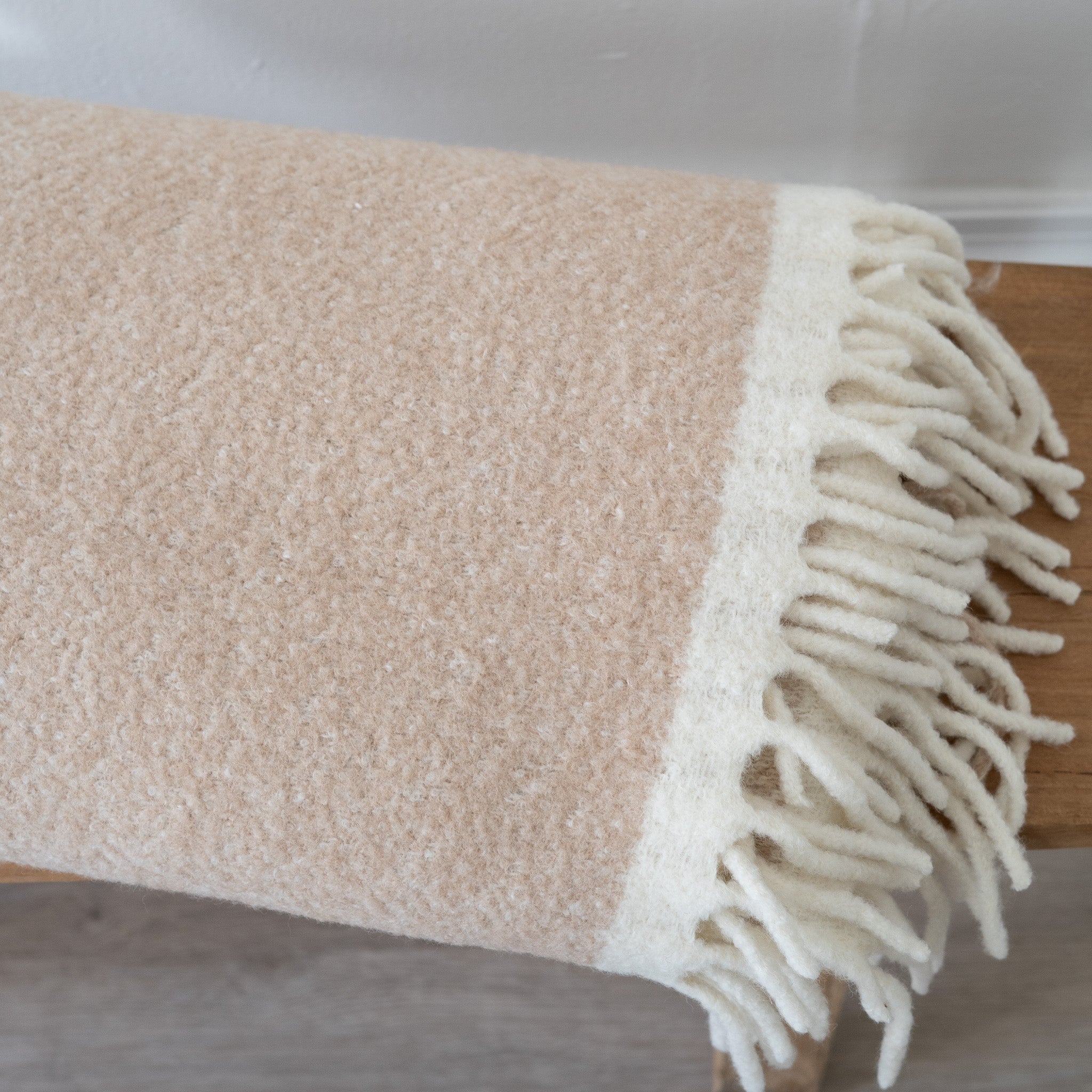Dover Throw Bouclé