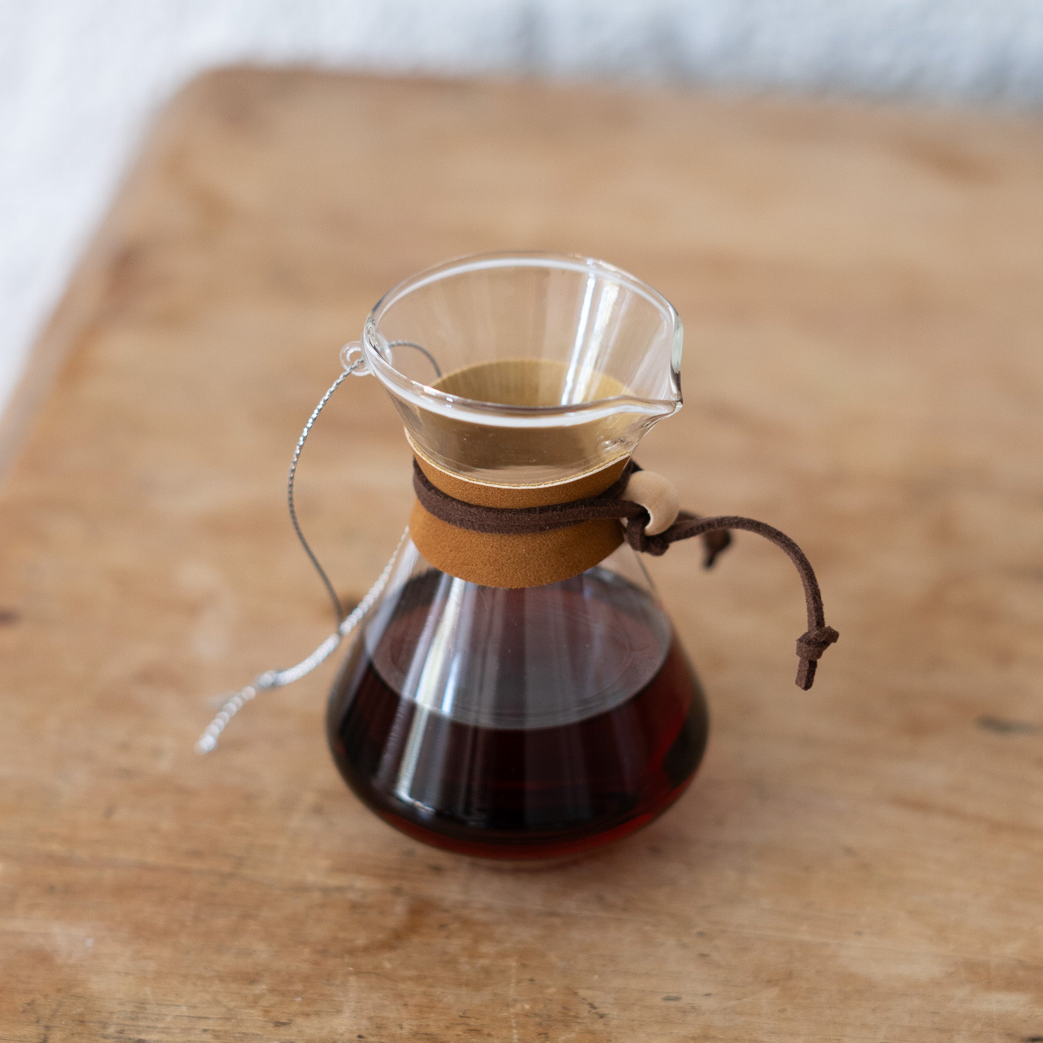 Ornement en forme de cafetière