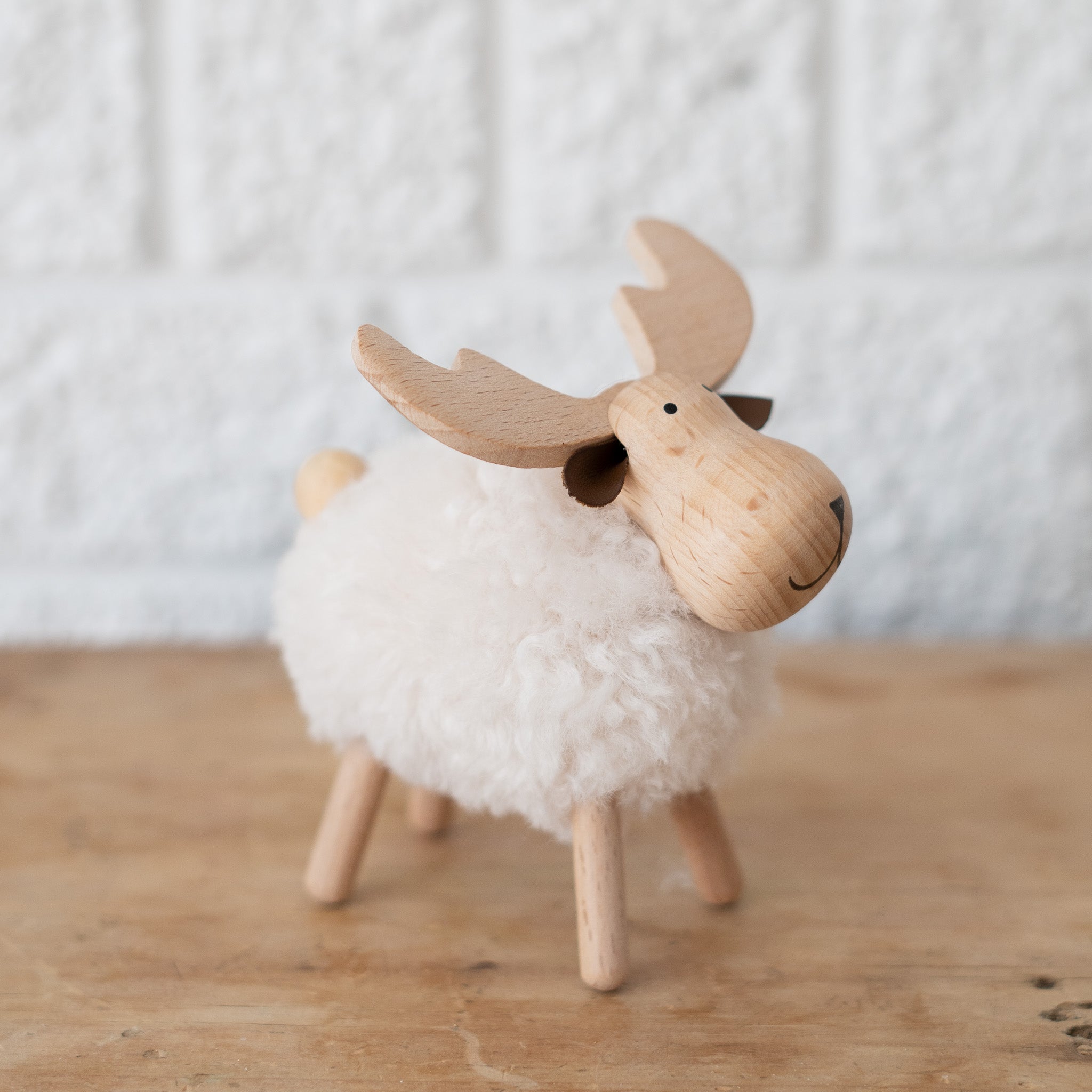 Wood Standing Reindeer Table Piece