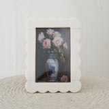 Scalloped Photo Frame