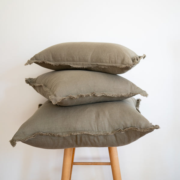 Lumbar Fringed Linen Pillow - Moss