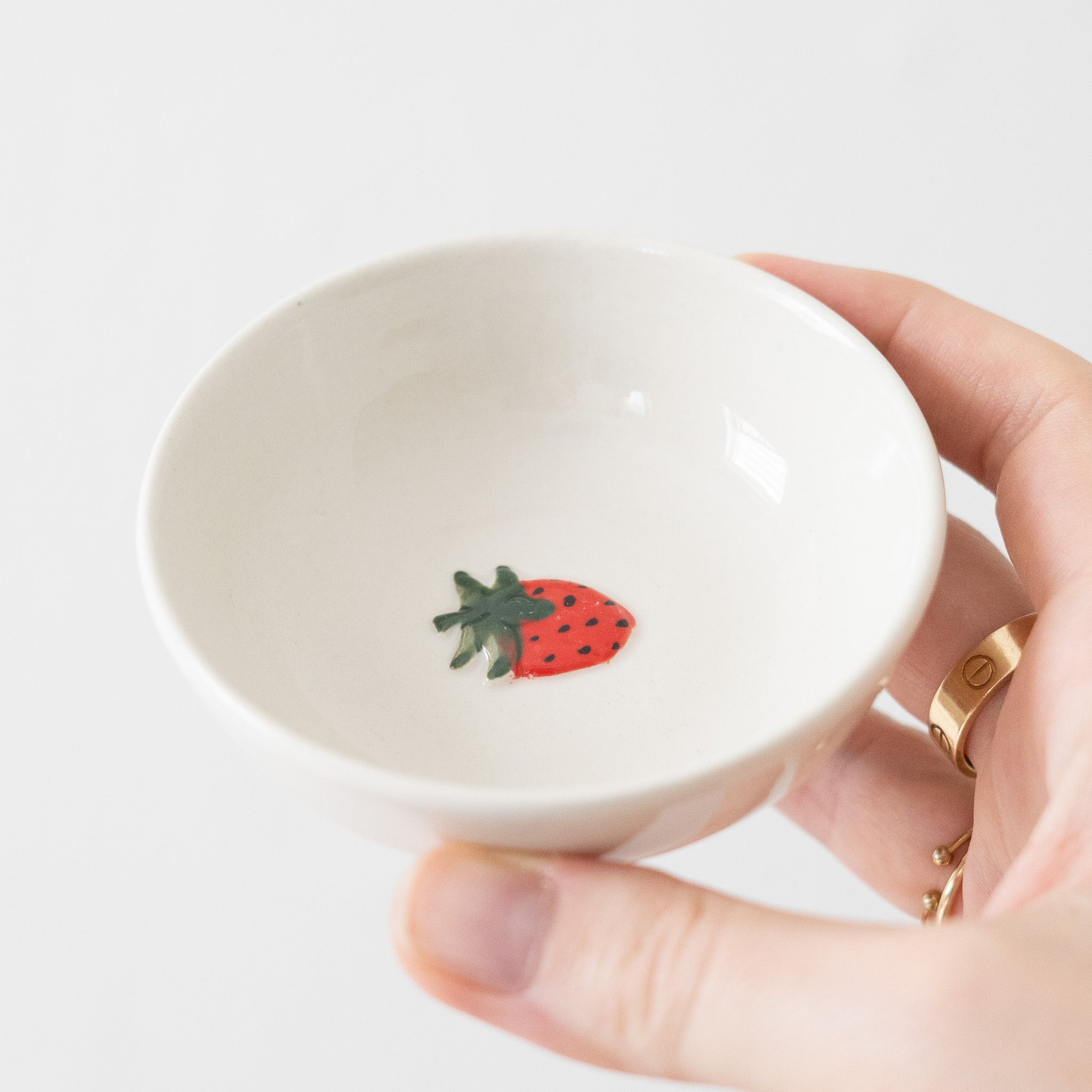 Fruit Embossed Pinch Bowl