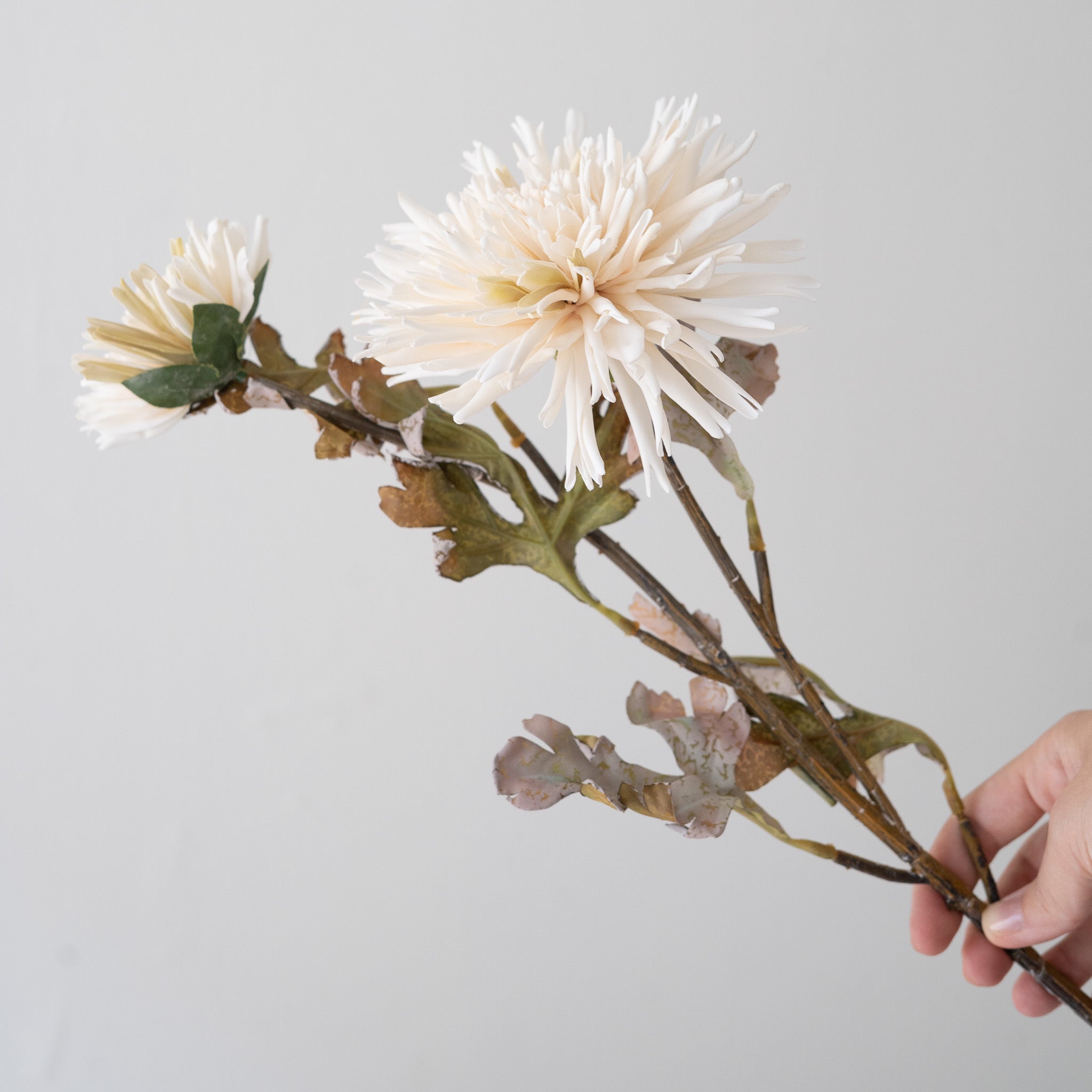 Real Touch Dahlia Spray Cream