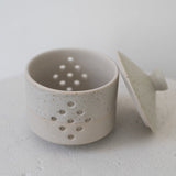 Maison Garlic Keeper