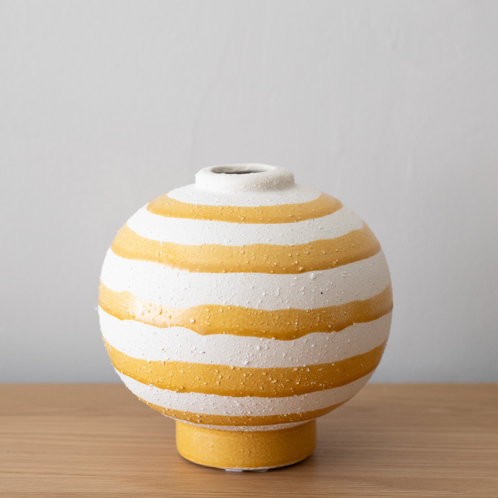 Coarse Striped Vase