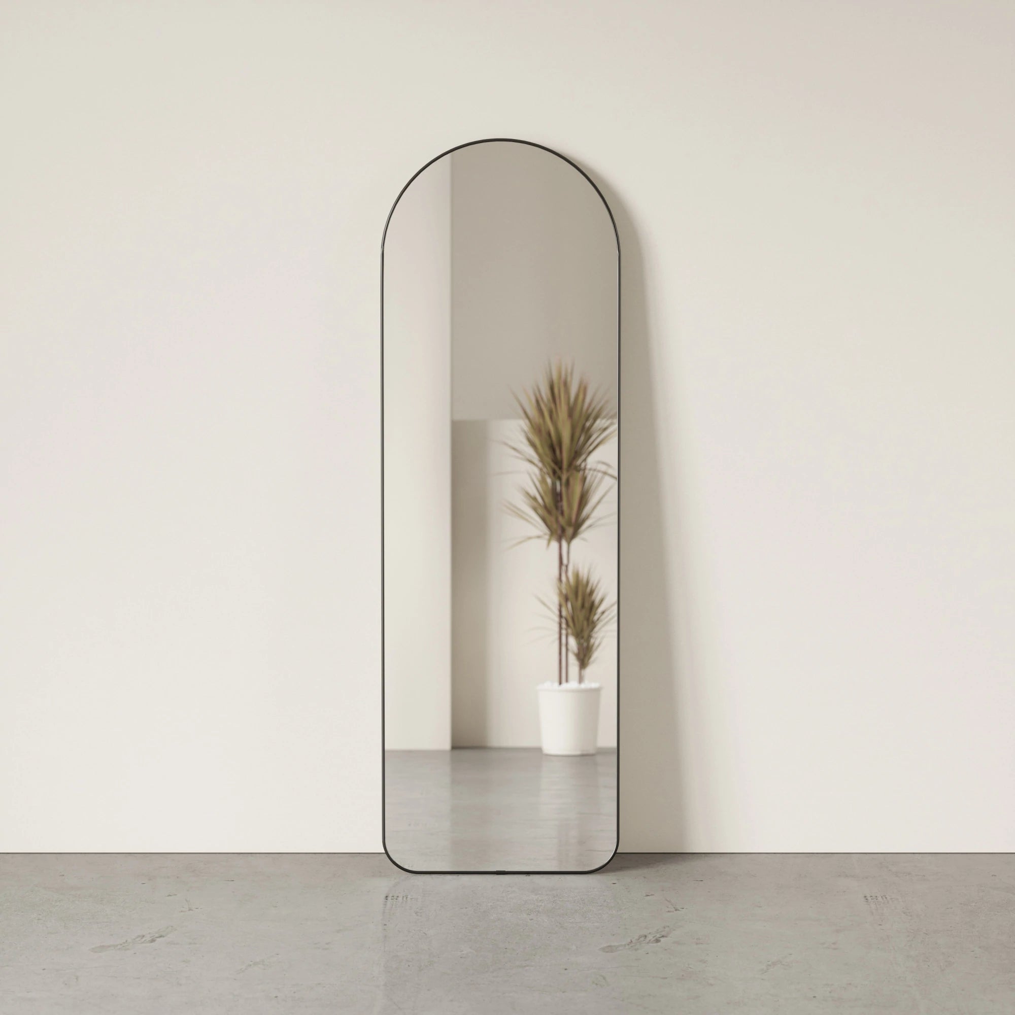 Hubba Arched Leaning Mirror