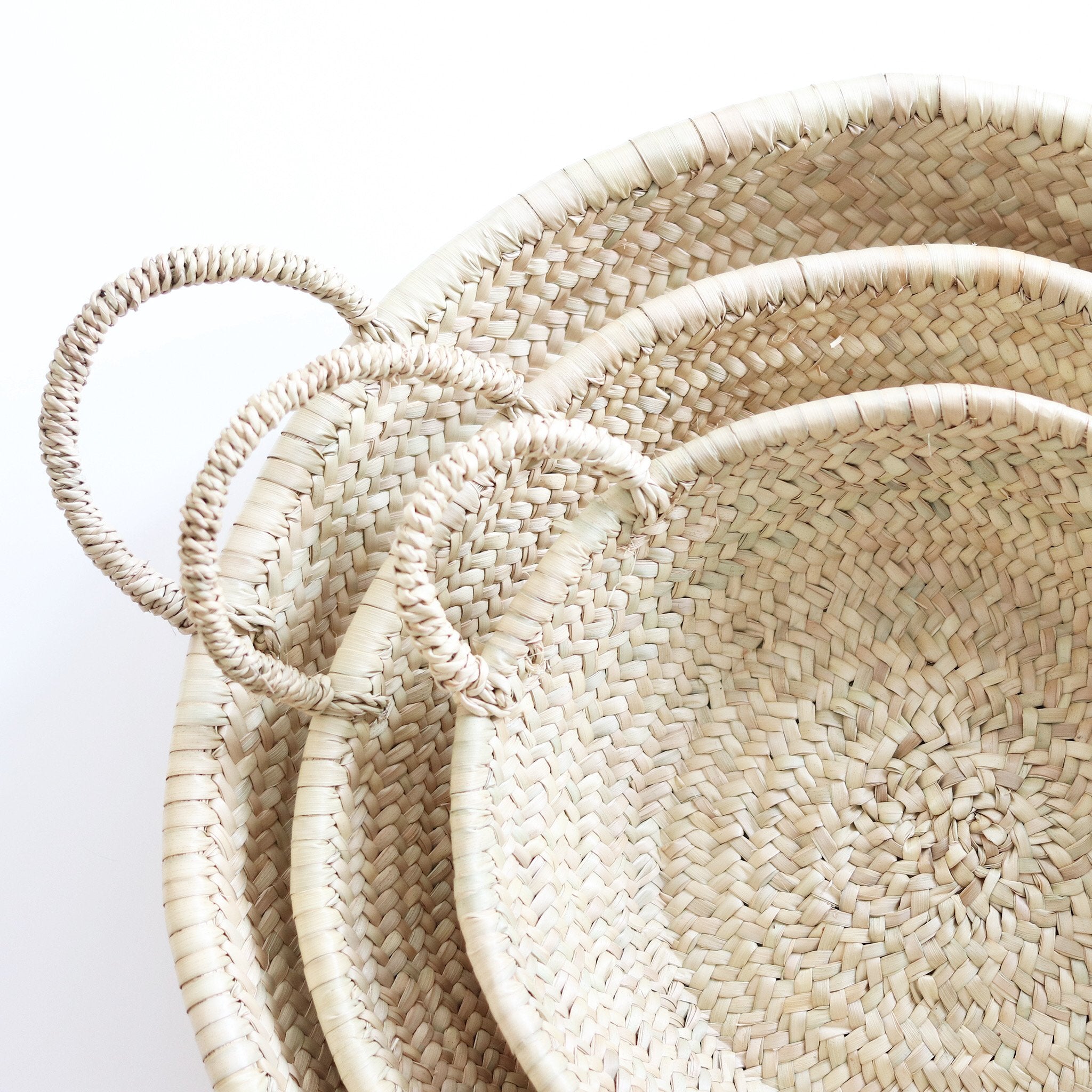 nestable small medium and large handwoven straw plate with handles