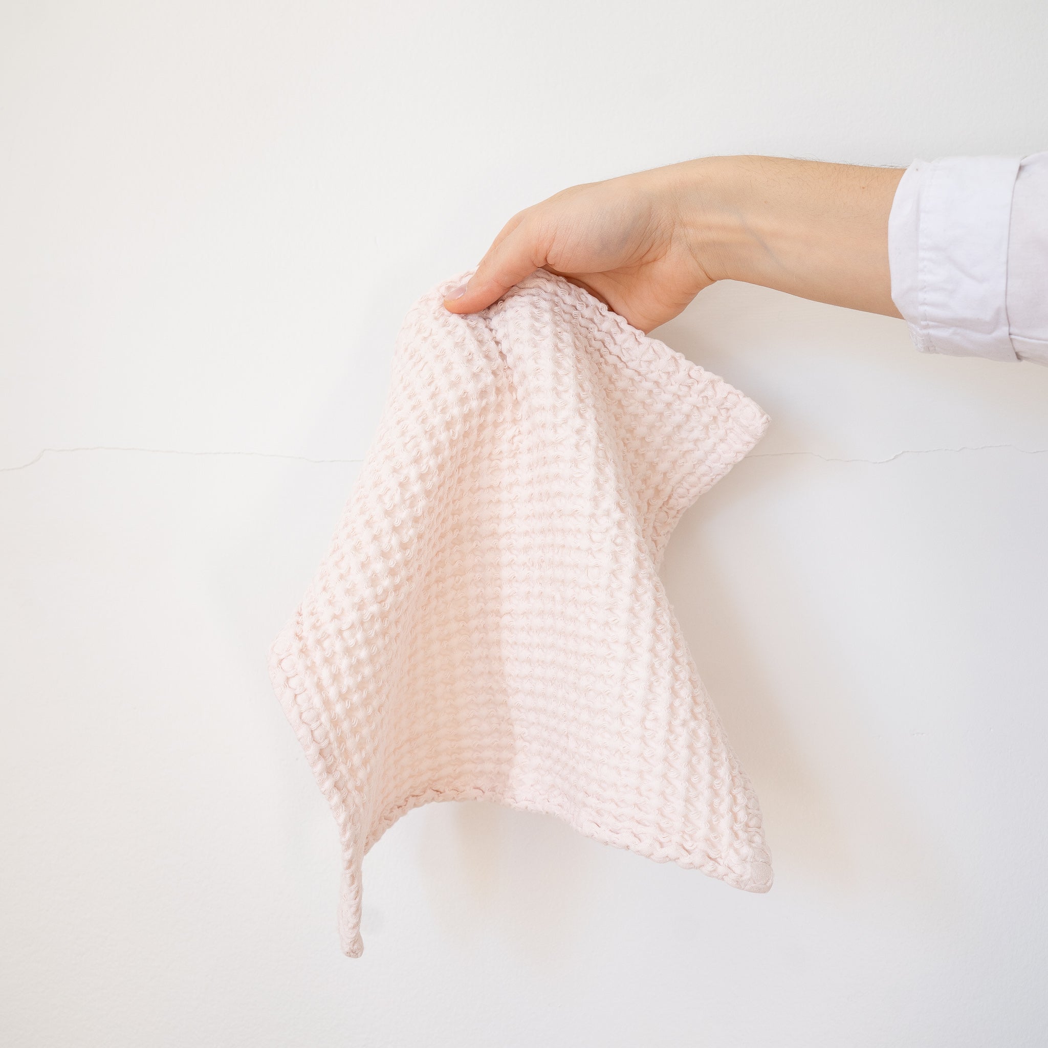 blush 100% cotton waffle face towel