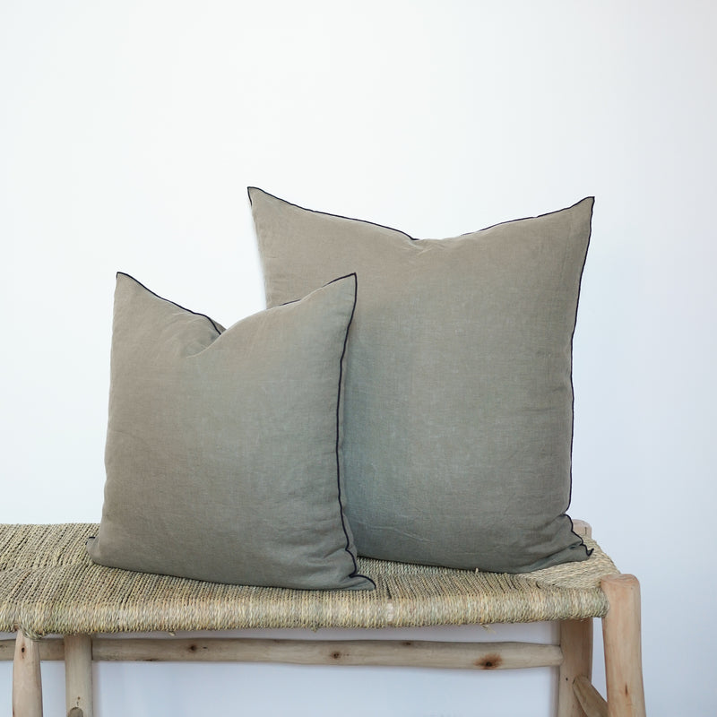 Square Edged Linen Pillow - Moss