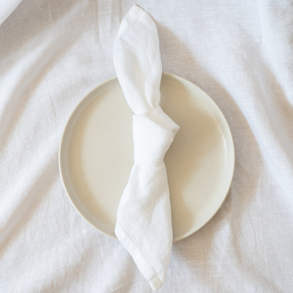 white linen napkin 