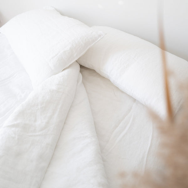 white linen bedding